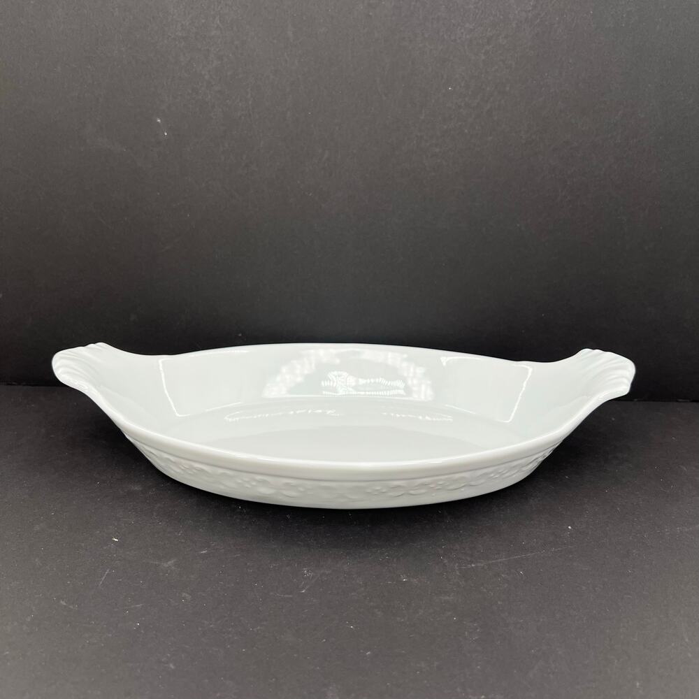 Waterford France Grafton Street Limoge white gratin baking dish